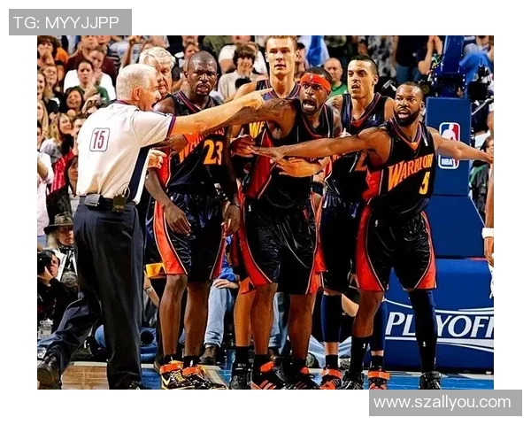 热火与小牛总决赛第三场激战回顾球星表现与关键时刻分析